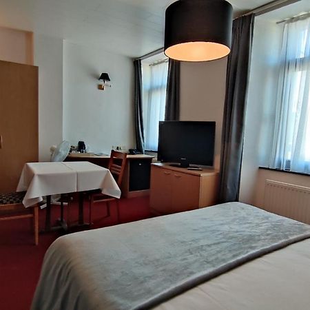 La Chrysalide Hotel Etalle Екстериор снимка